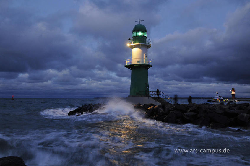 Warnemünde, Hafeneinfahrt